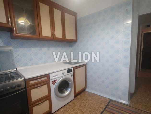 Продається 3-кімнатна квартира на Оболоні, вул. Героїв полку Азов, 28а