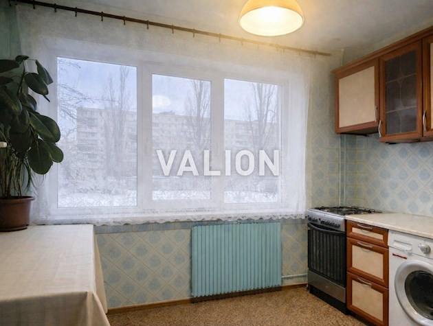 Продається 3-кімнатна квартира на Оболоні, вул. Героїв полку Азов, 28а