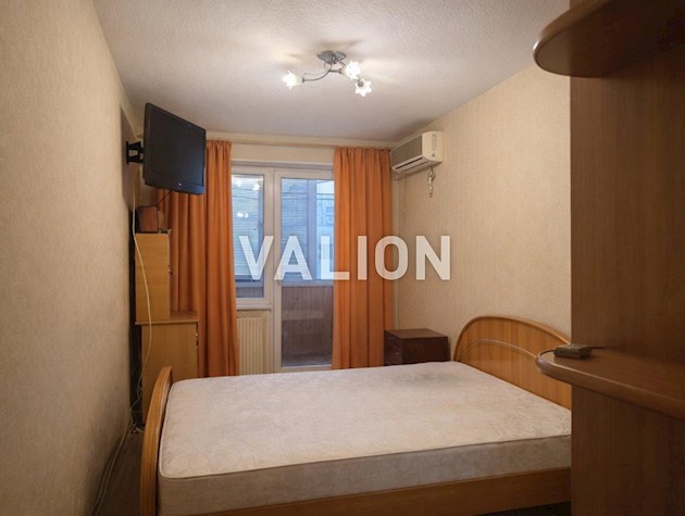 Продається 3-кімнатна квартира на Оболоні, вул. Героїв полку Азов, 28а