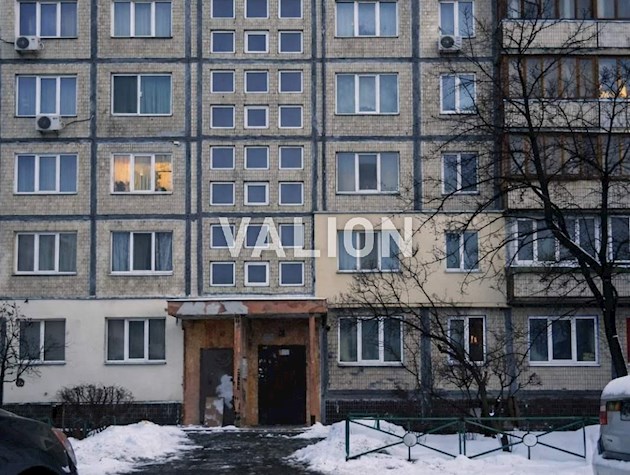 Продається 3-кімнатна квартира на Оболоні, вул. Героїв полку Азов, 28а