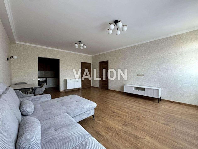 Продам 2-комнатную квартиру в ЖК «Британский квартал» ул. Дмитрия Луценко, 6, Голосеевский район