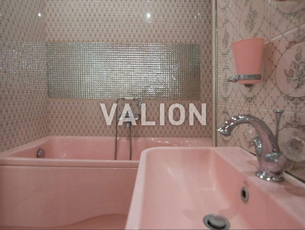 Продажа 3-к двухэтажная квартира, ул. Саперно-Слободская, 24