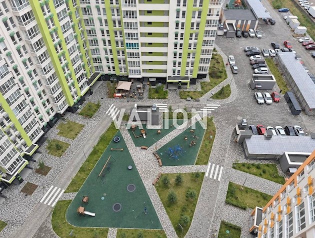 Продам 3-кімнатну дворівневу квартиру на ул. Бердника Олеся 1, в ЖК Нивки Парк