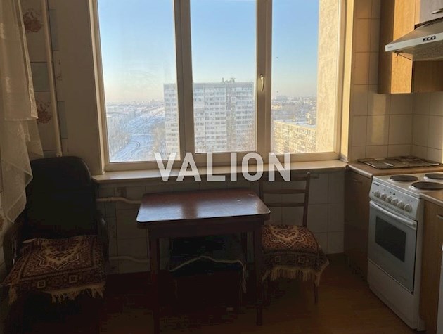 Продажа: 3к квартиры ул. Лятошинского 22 Голосеевский р-н Теремки 2 Правый берег