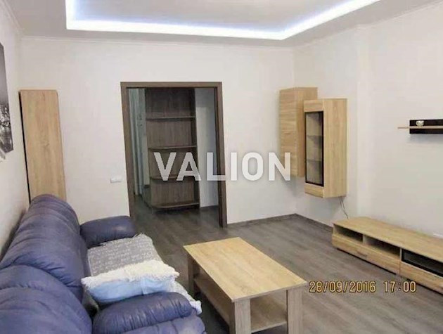 Продаж 2-к квартири вул. Юрія Кондратюка 3