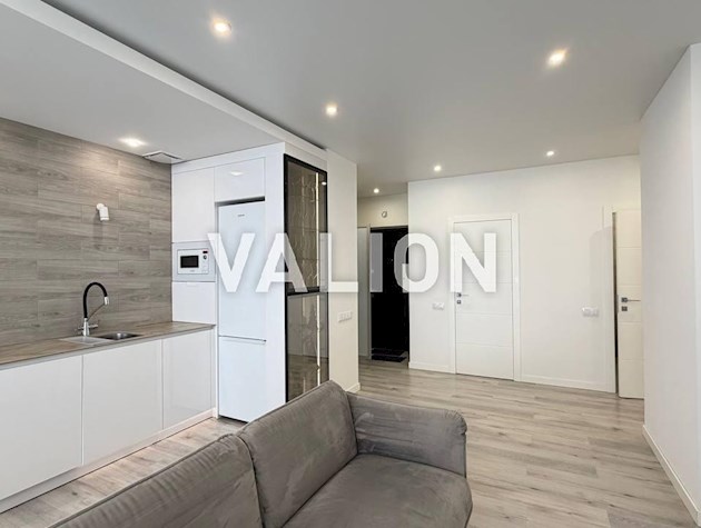 Продажа 2-комнатной квартиры с ремонтом в ЖК «Галактика»