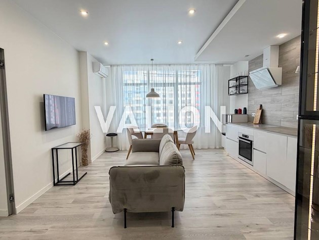 Продажа 2-комнатной квартиры с ремонтом в ЖК «Галактика»