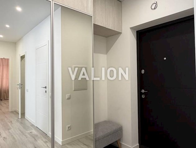 Продажа 2-комнатной квартиры с ремонтом в ЖК «Галактика»