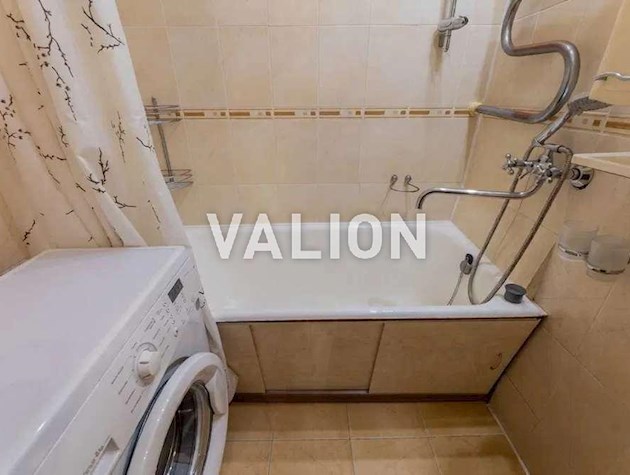 Продаж 1-к квартири вул. Госпітальна 2