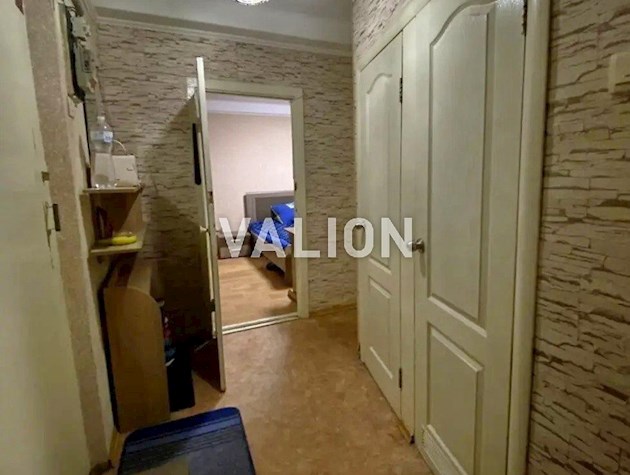 Продажа 2-х комн. квартиры по адресу Соломенская 19, Соломенский р-н.