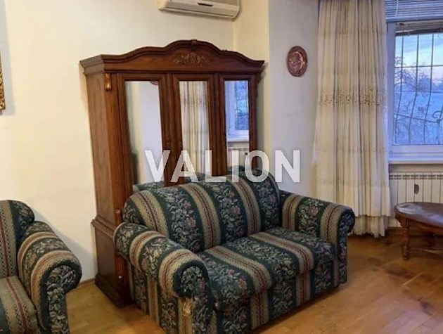 Продаж 3-к квартири вул. Хмельницька 10