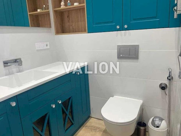 Продажа 2-к квартиры ул. Салютная 2