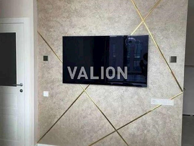 Продажа 2-к квартиры ул. Салютная 2