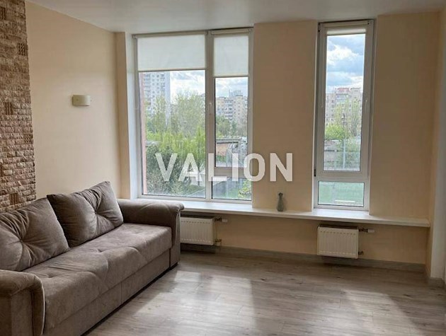 Продажа 2-к квартиры улица Липы 6А ЖК Комфорт Таун, Дарница Левый берег.