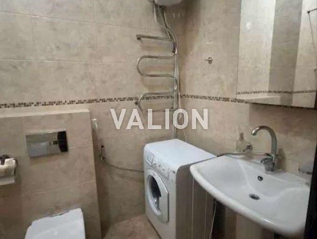 Продаж 2-к квартири вул. Симона Петлюри 8