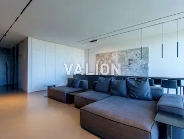 Продаж 1-к квартири вул. Авіаконструктора Антонова 2б