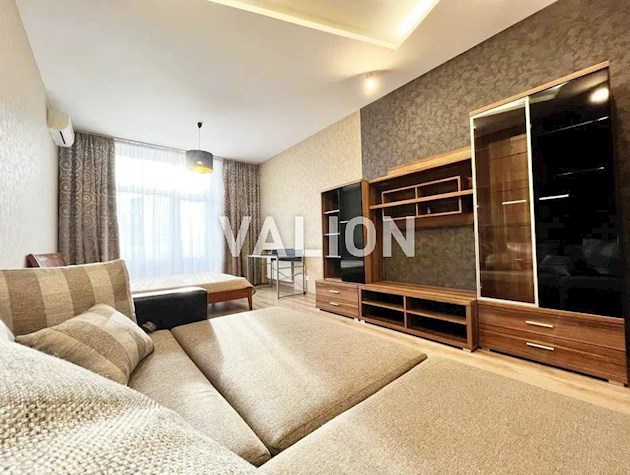 Продам 1к квартиру, ул. Хорива 43/23, Подол, Исторический Центр Киева