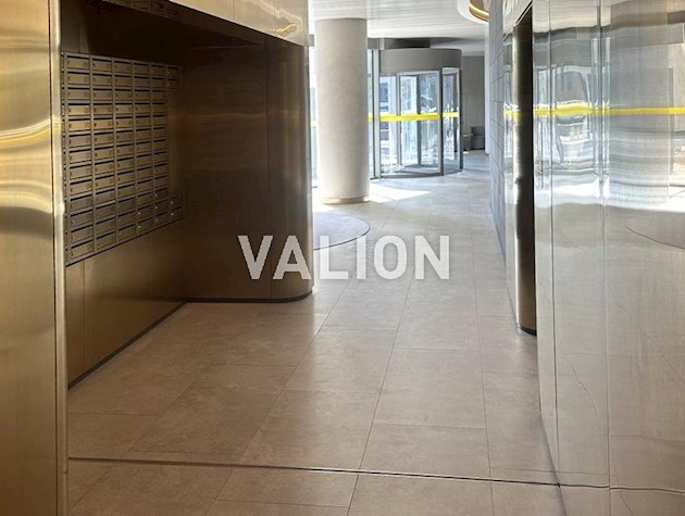 Продажа 1 комнатной квартиры ул. Драгоманова 31а возле метро Позняки