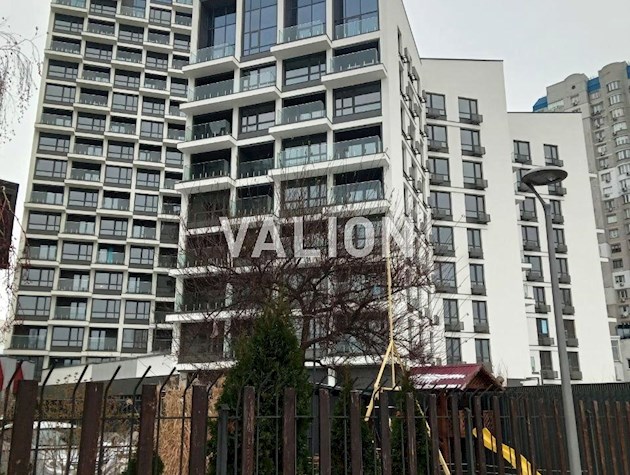 Продажа 1 комнатной квартиры ул. Драгоманова 31а возле метро Позняки