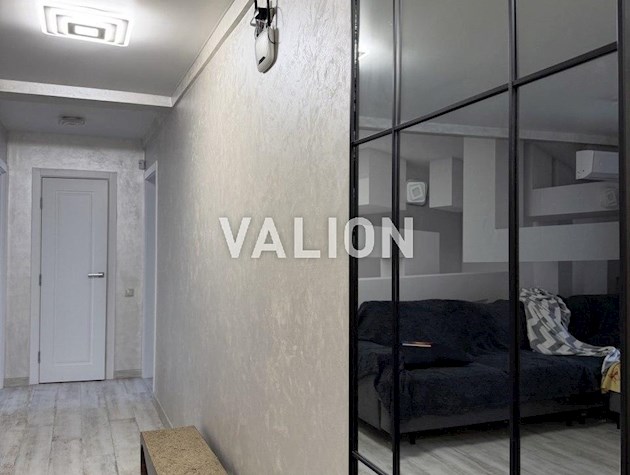 Продаж 3- к квартири вул. Йорданська 18, метро Оболонь