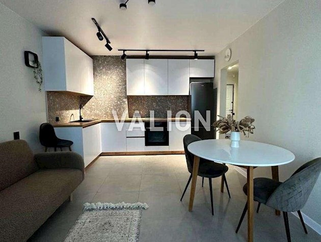 Продажа 1-к квартиры ул. Ревуцкого 54