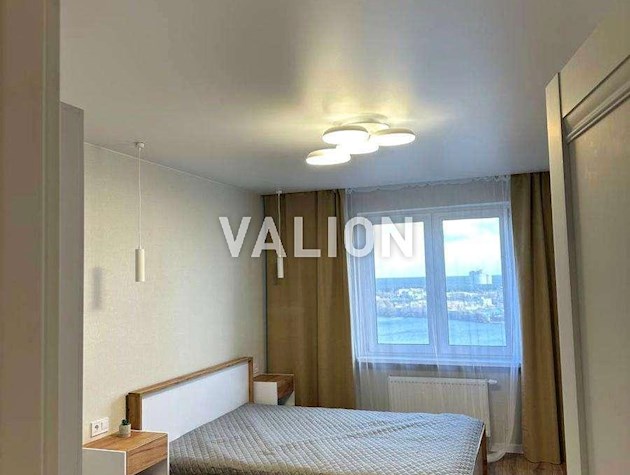 Продажа 1-к квартиры ул. Ревуцкого 54