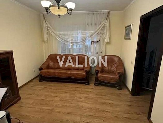 Продажа 4-комнатной квартиры ул. Ревуцкого 7