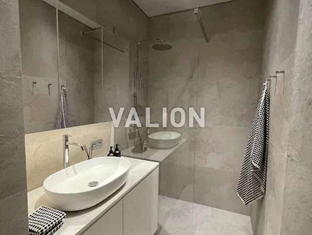 Продажа 1-к квартира ул. Андрея Верхосмотра 11в