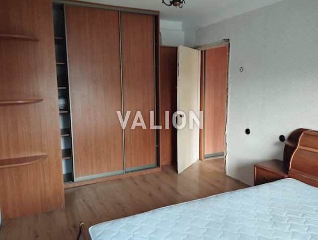 Продажа 3 комнатной квартиры, ул. Днепровская набережная 9а