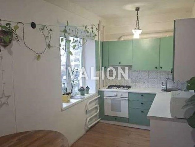 Продажа 3-комнатной квартиры Днепровская набережная 9а