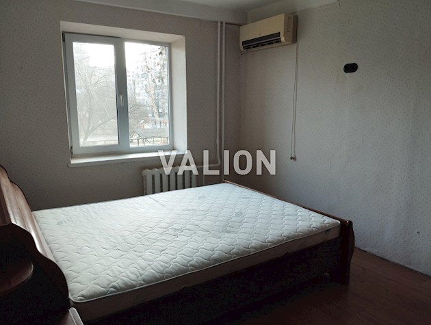 Продажа 3 комнатной квартиры, ул. Днепровская набережная 9а