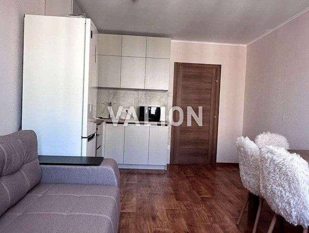 Продам 1 комн. по ул. Коноплянская,22 б. метро Оболонь.