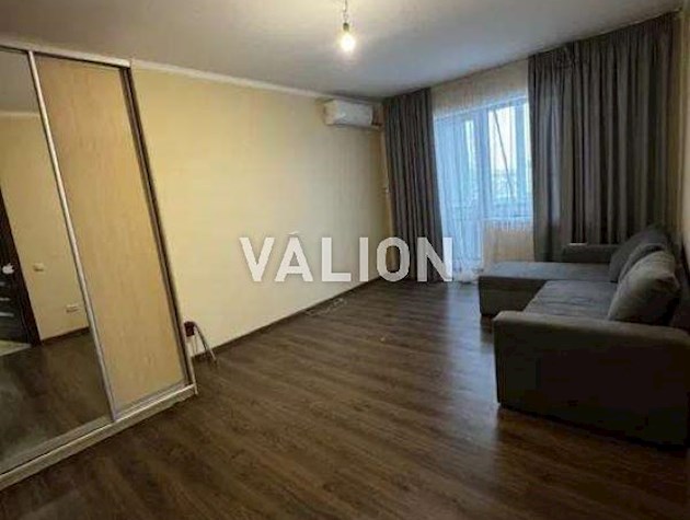 Продаж 2-к квартири просп. Бажана 7б