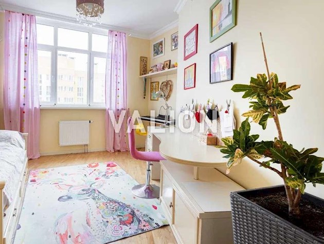 Продажа 4-комнатной квартиры ул. Семьи Кульженко 35