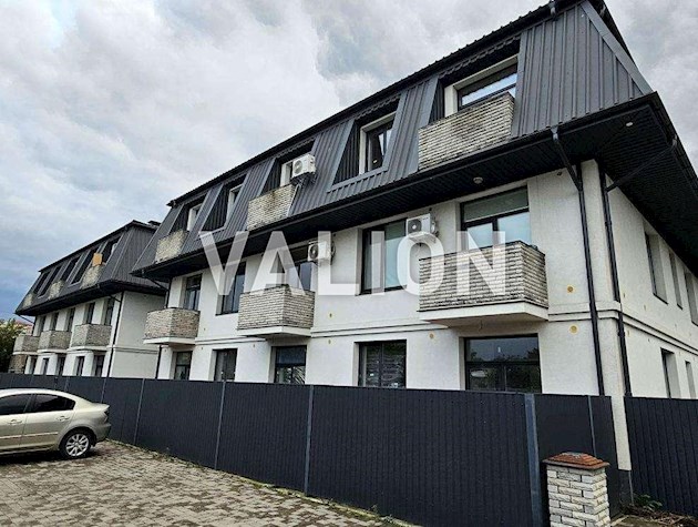 Продаж 2-к квартири вул. Вчительська 16