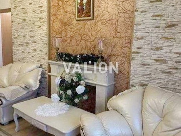 Продается двухкомнатная квартира, улица Юлии Здановской, 8, Голосеево