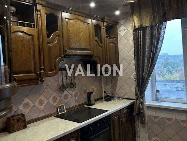 Продажа 2-к квартиры ул. Юлии Здановской 8