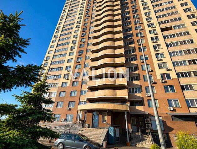 Продажа 1-комнатная квартира,ул. Соломии Крушельницкой , 13