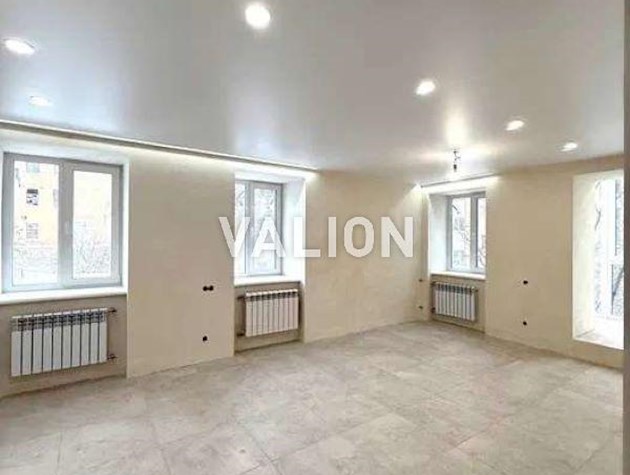 Продаж 2-к квартири Володимирська 76Б Голосіївський район