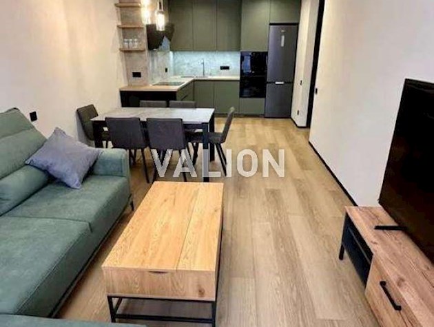 Продаж 2-к квартири вул. Олександра Олеся 17