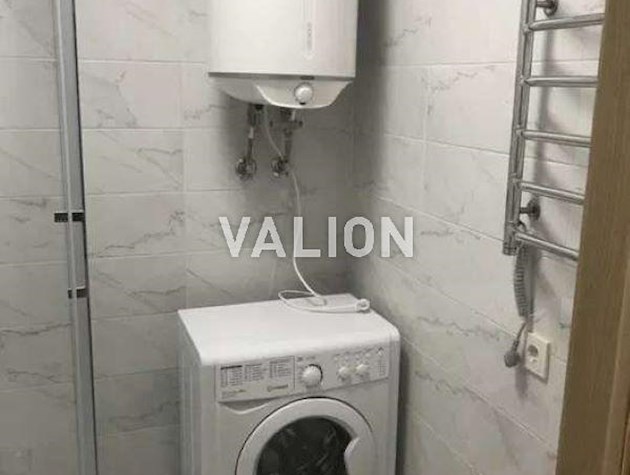 Продаж 2-к квартири вул. Олександра Олеся 6б