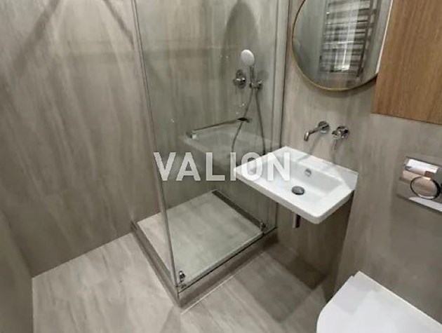 Продаж 2-к квартири вул. Князя Романа Мстиславича 22а