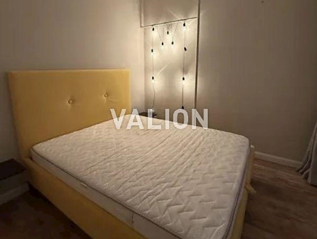 Продаж 2-к квартири вул. Академіка Писаржевського 8