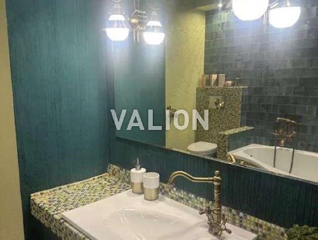 Продаж 1-к квартири просп. Соборності 30а