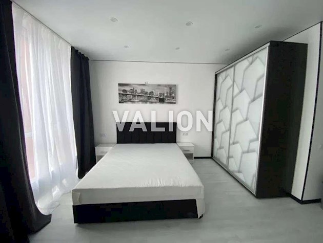 Продаж 1-к квартири вул. Олександра Олеся 10