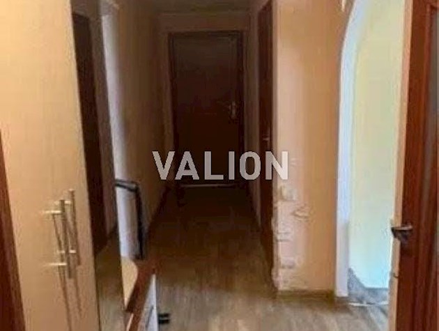 Продажа 2-к квартиры ул. Зодчих 26.