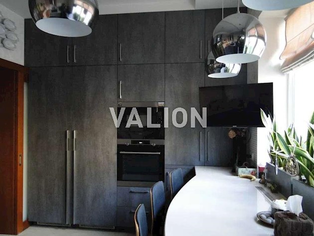 Продаж 3-к квартири вул. Лисянська 23