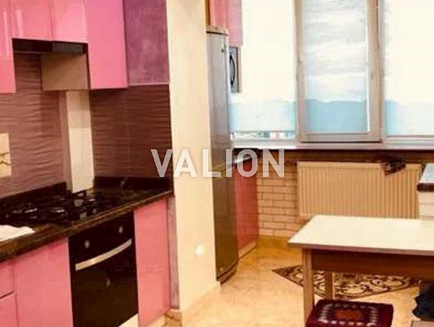 Продаж 2-к квартири вул Симиренко 25а