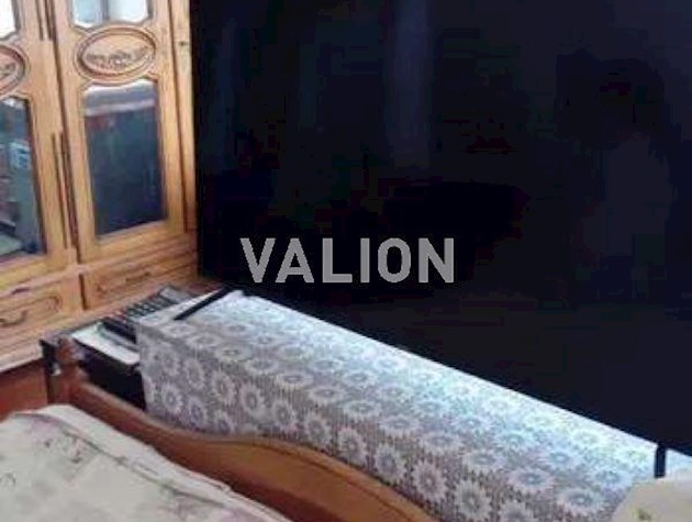 Продаж 2-к квартири вул. Ахматової 45