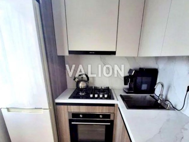 Продаж 2-к квартири просп. Оболонський 22